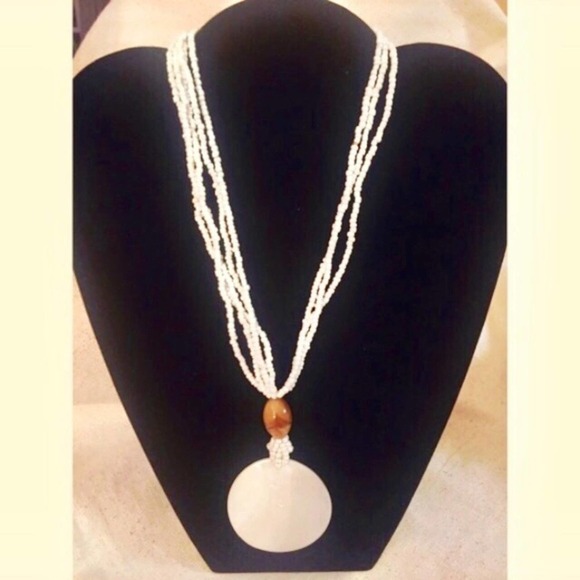 None Jewelry - Shell Necklace